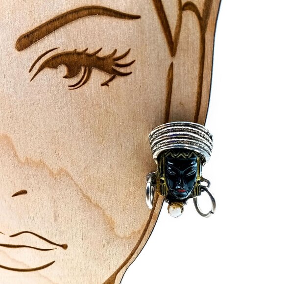 Selro Selini Blackmoor Princess Face Lucite Earrings, Mid Century Designer Gold - Picture 6 of 7